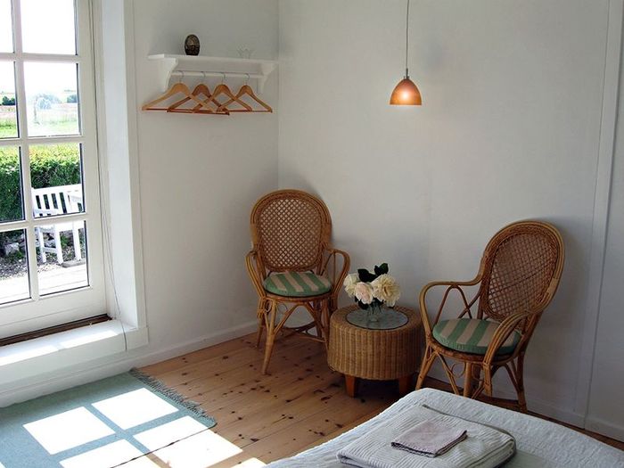 vaer2b-Familietraef-weekendophold-faetter-kusine-traef-familieweekend-vennetraef-familiekomsammen-fatter-kusine-komsammen